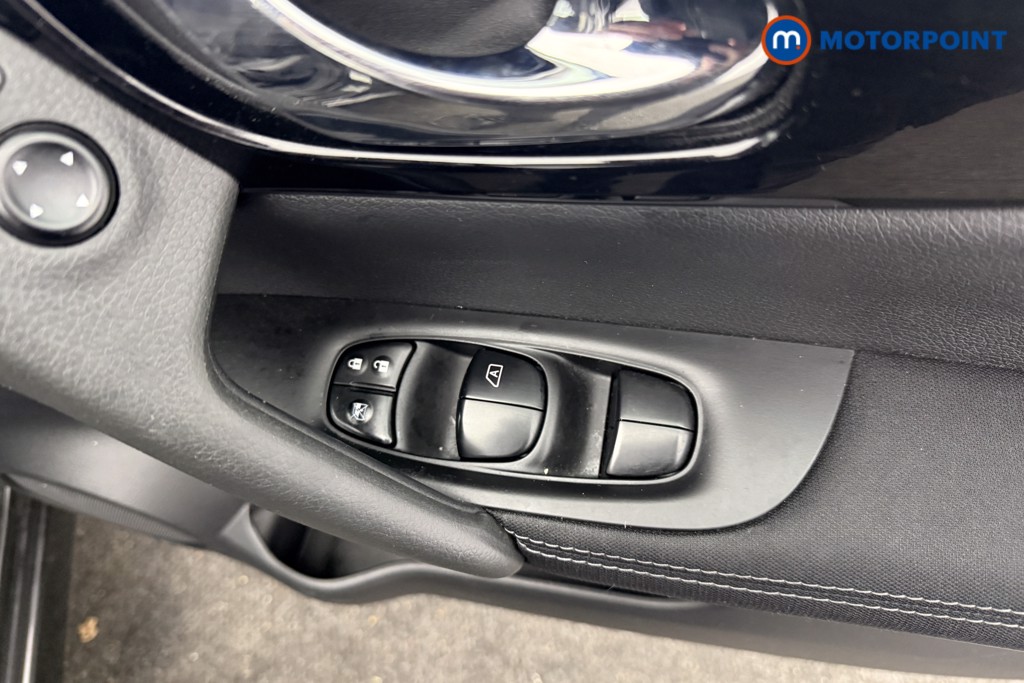 Used Nissan Qashqai for sale - 77482500: Photo 11