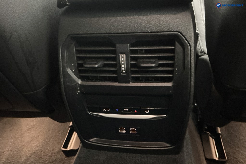 Used BMW i4 2023 for sale - 77834620: Photo 23