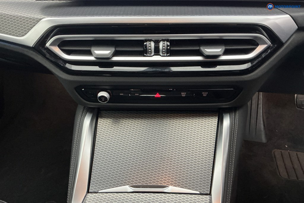 Used BMW i4 2023 for sale - 77834620: Photo 26