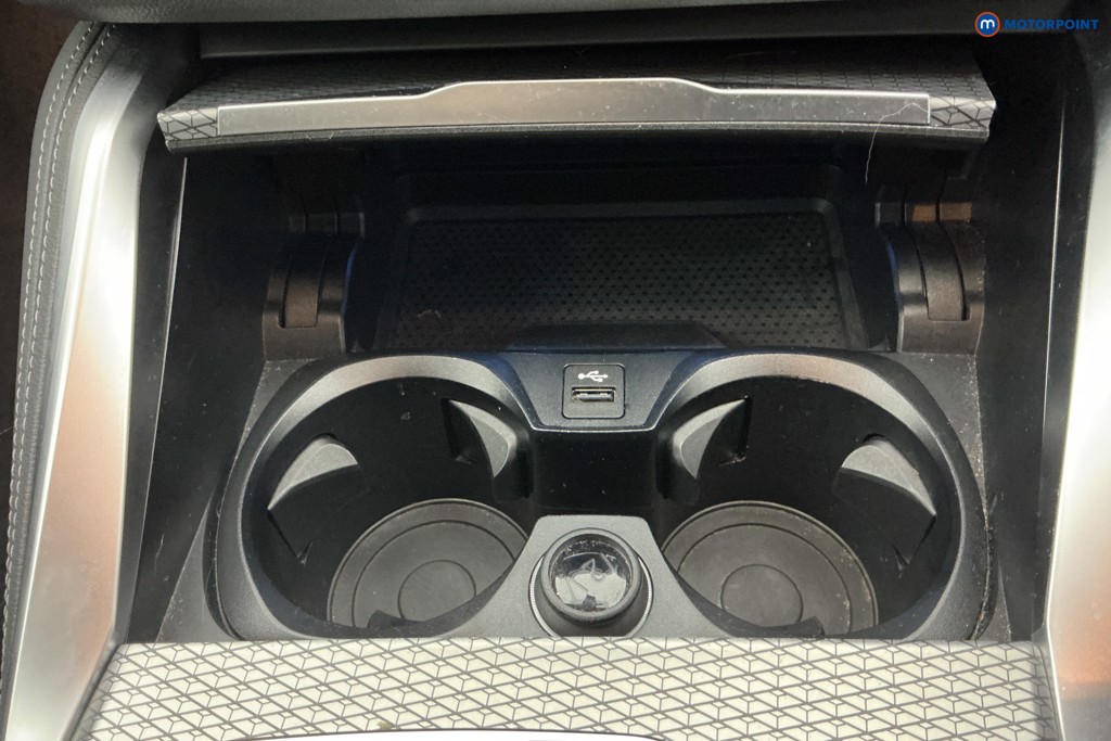 Used BMW i4 2023 for sale - 77834620: Photo 27