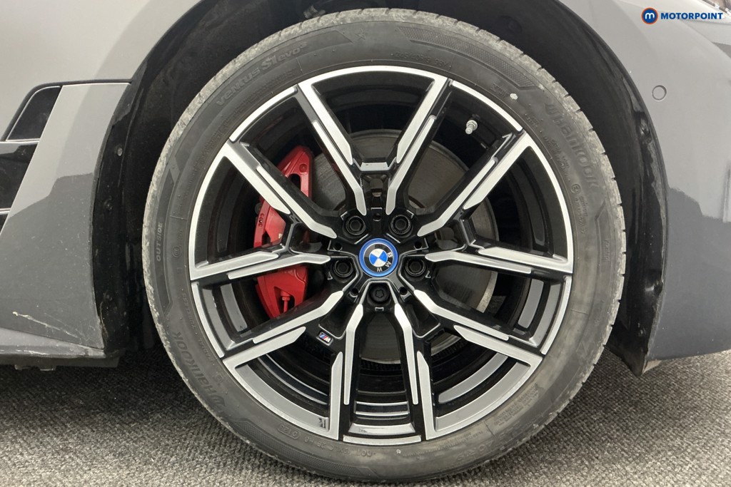 Used BMW i4 2023 for sale - 77834620: Photo 42