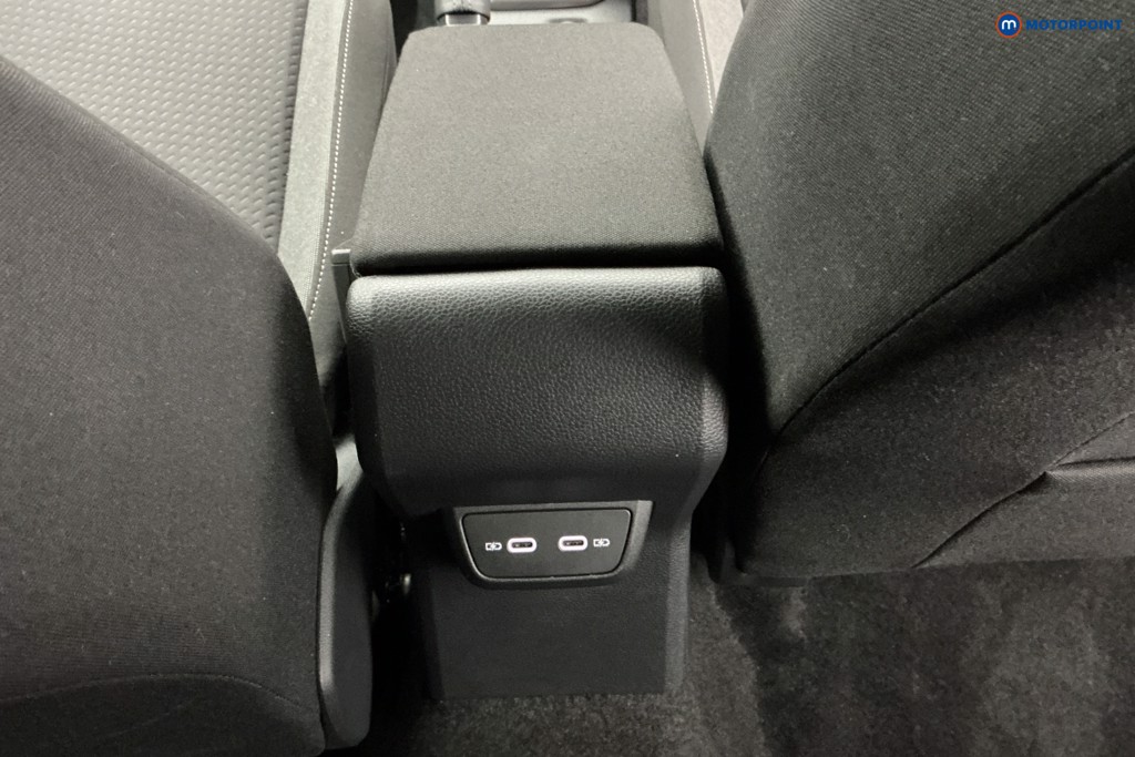 Used Volkswagen Polo 2024 for sale - 76895687: Photo 18