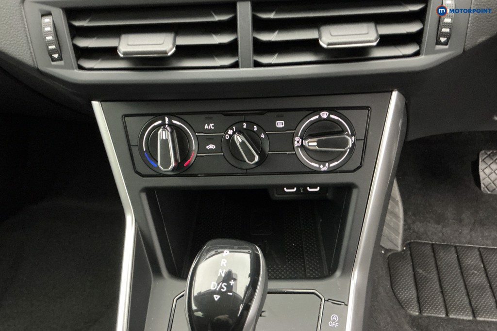 Used Volkswagen Polo 2024 for sale - 76895687: Photo 23