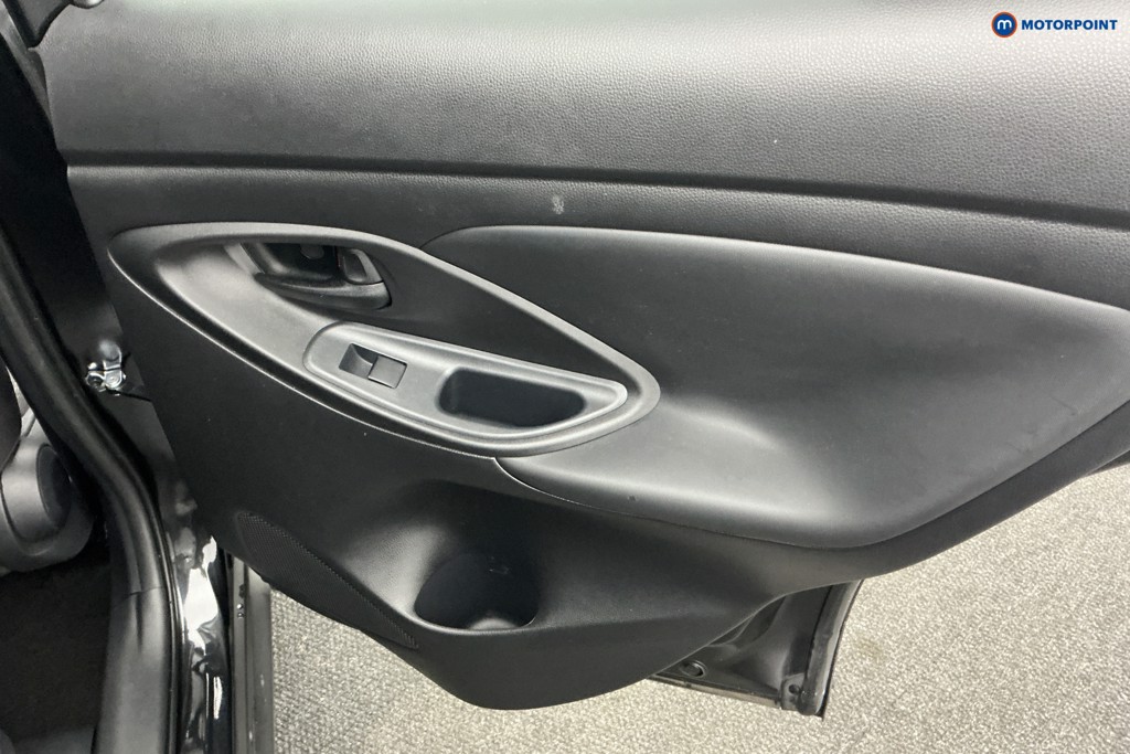 Used Toyota Yaris Cross 2023 for sale - 76508364: Photo 15