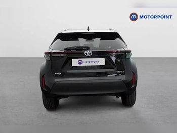 Used Toyota Yaris Cross 2023 for sale - 76508364: Photo