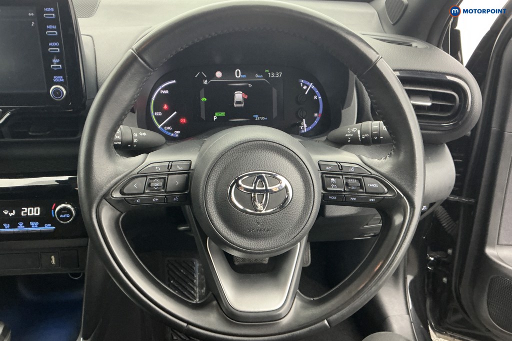 Used Toyota Yaris Cross 2023 for sale - 76508364: Photo 6
