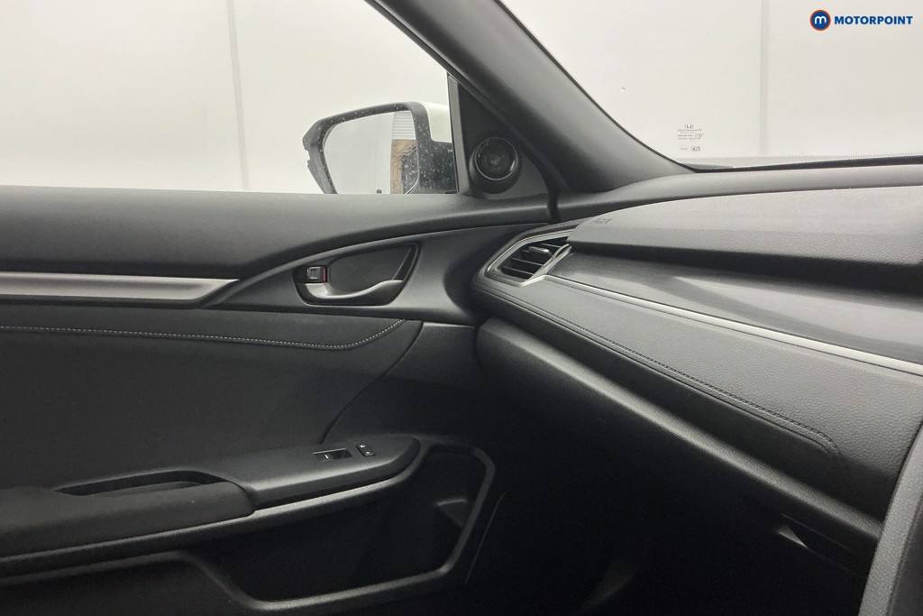 Used Honda Civic 2021 for sale - 78026734: Photo 30