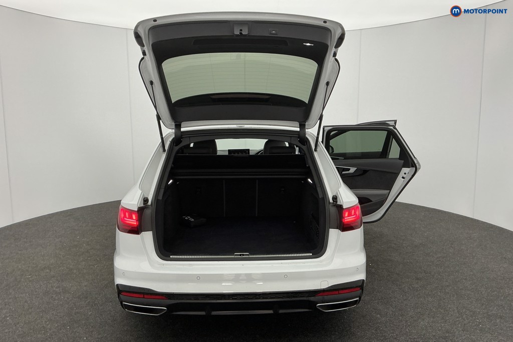 Used Audi A4 2021 for sale - 77117699: Photo 11