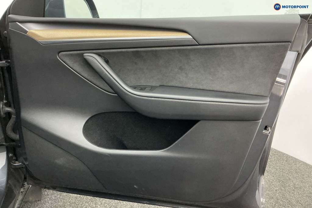 Used Tesla Model Y 2023 for sale - 77161195: Photo 27