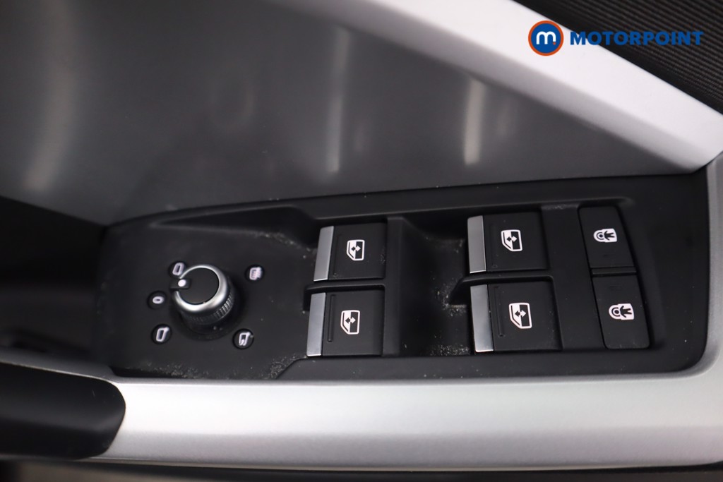 Used Audi Q3 2023 for sale - 76056253: Photo 11