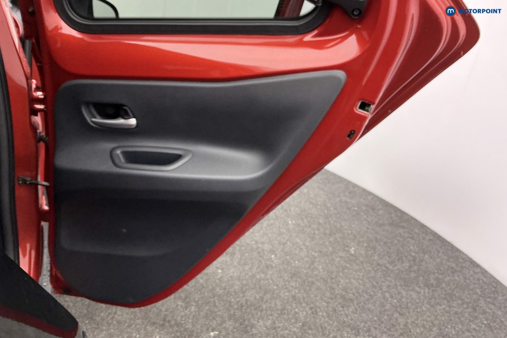 Used Toyota Aygo X 2023 for sale - 77026154: Photo 31