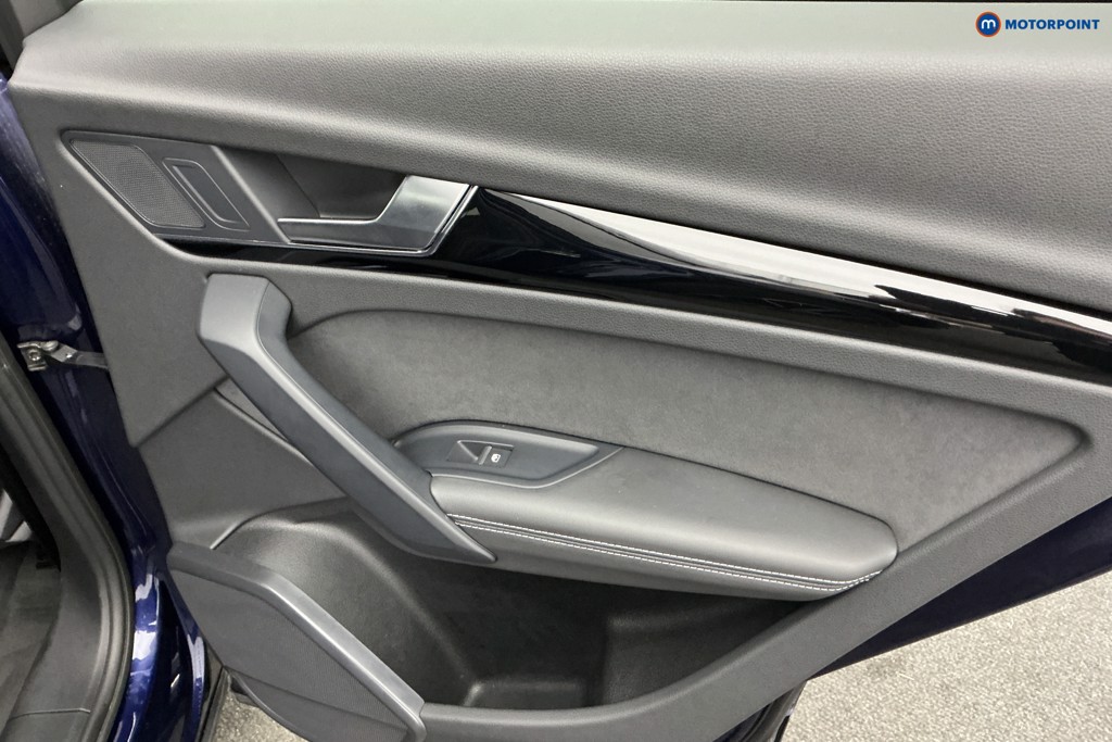 Used Audi Q5 2023 for sale - 76835903: Photo 33