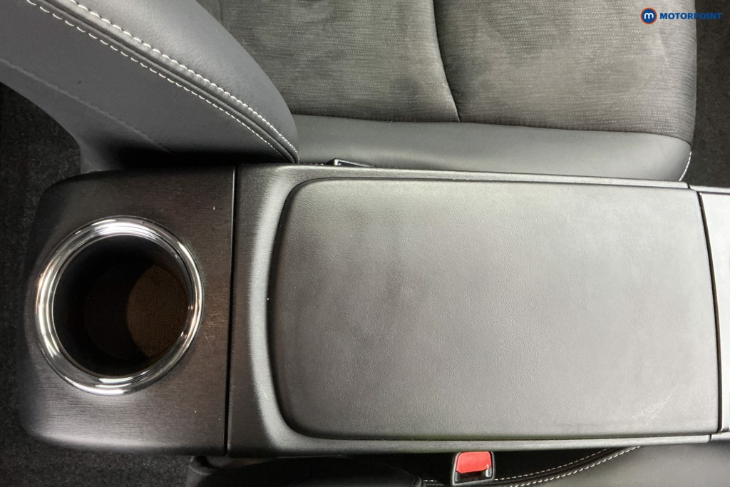 Used Toyota Prius 2019 for sale - 77012062: Photo 22