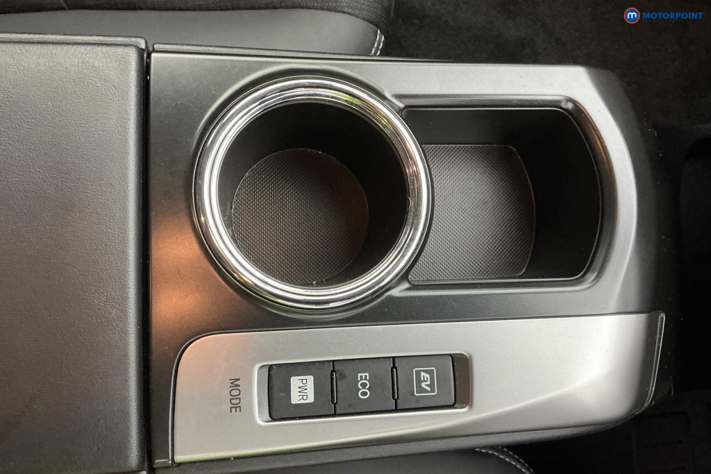 Used Toyota Prius 2019 for sale - 77012062: Photo 23