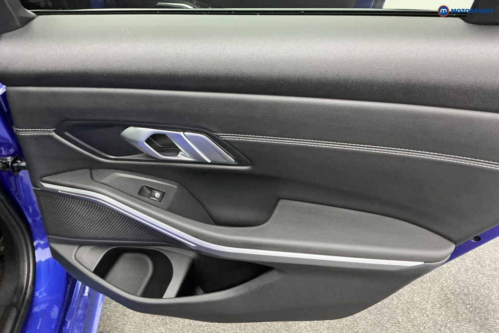 Used BMW 3 Series 2022 for sale - 76797263: Photo 31