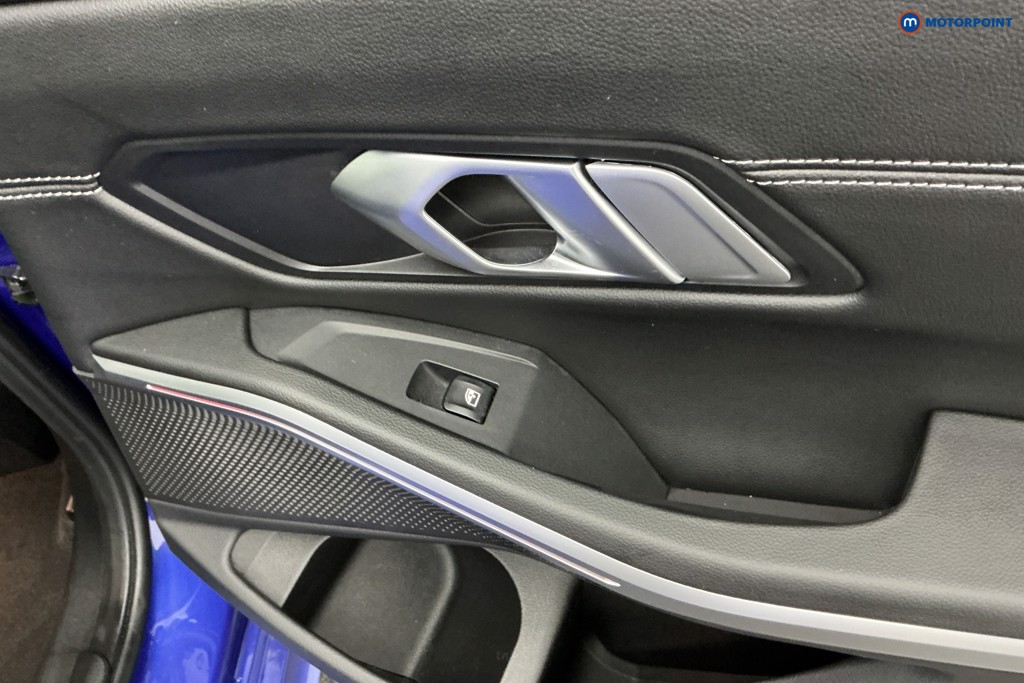 Used BMW 3 Series 2022 for sale - 76797263: Photo 32