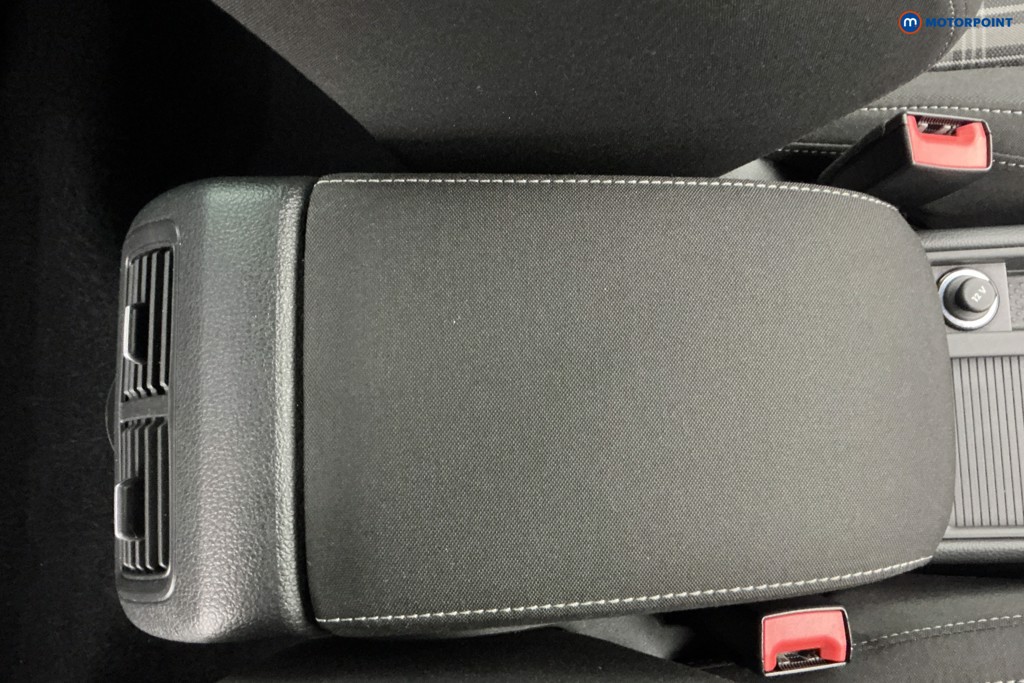 Used Volkswagen Golf 2017 for sale - 77718828: Photo 17