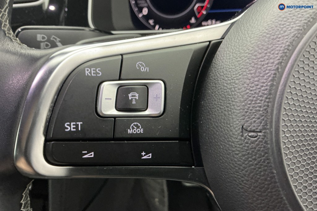 Used Volkswagen Golf 2017 for sale - 77718828: Photo 25