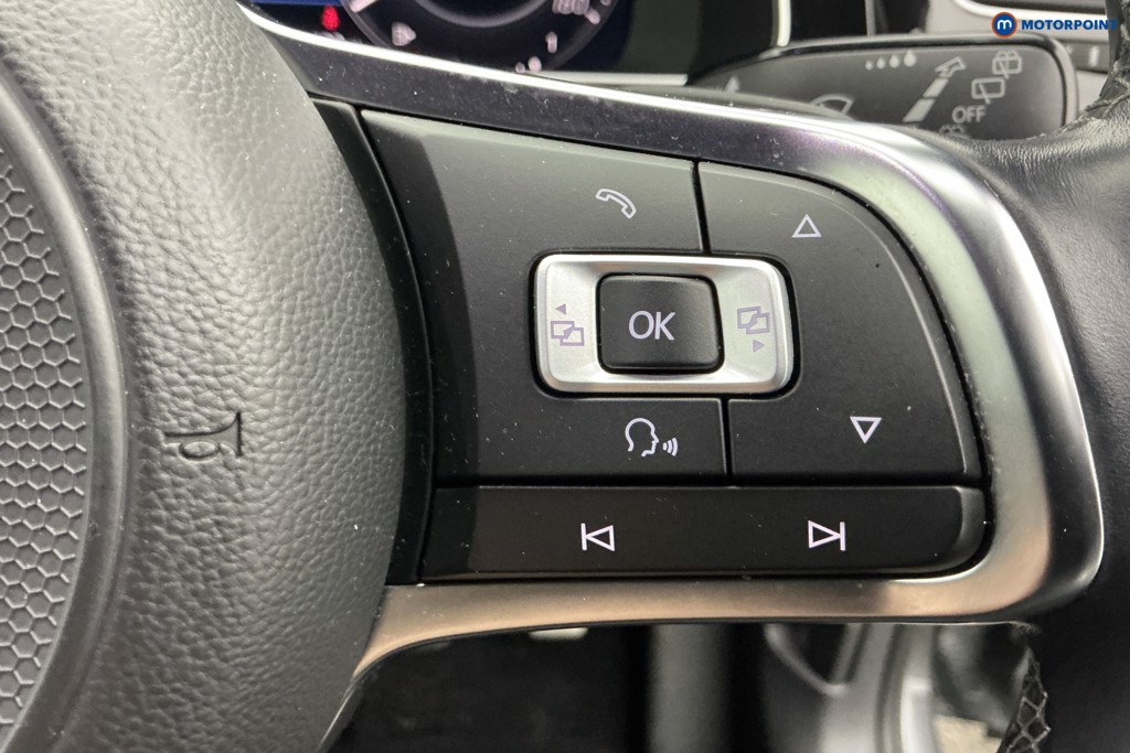 Used Volkswagen Golf 2017 for sale - 77718828: Photo 26