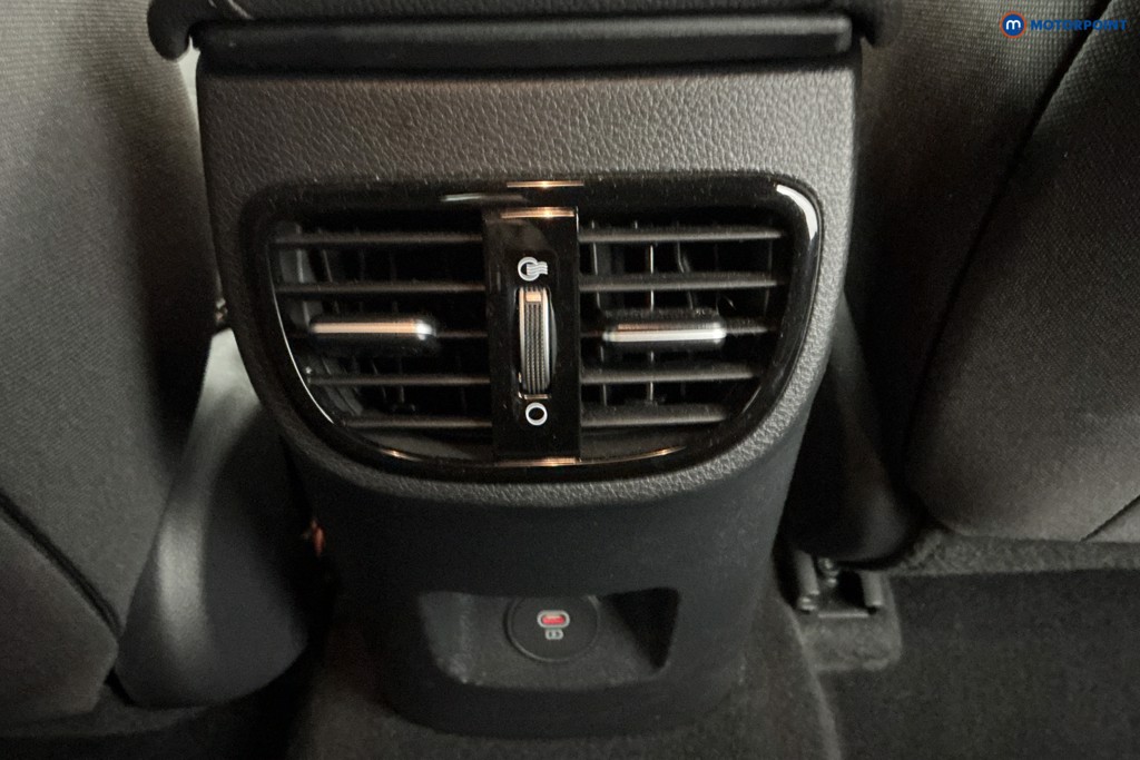 Used Kia XCeed 2024 for sale - 76344962: Photo 18