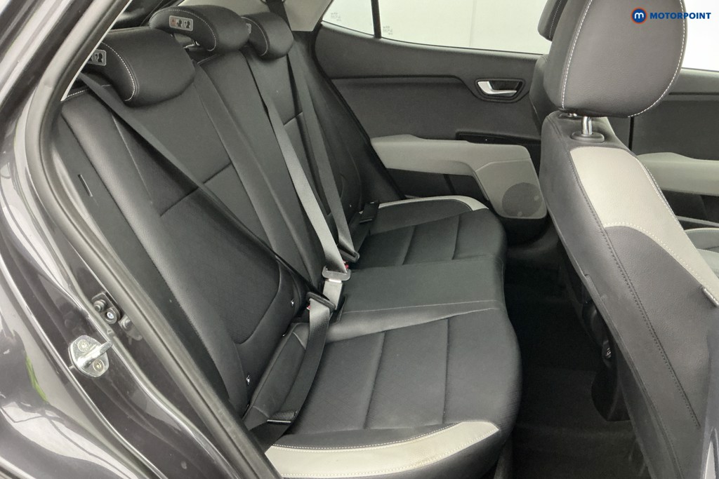 Used Kia Stonic 2019 for sale - 77077582: Photo 13