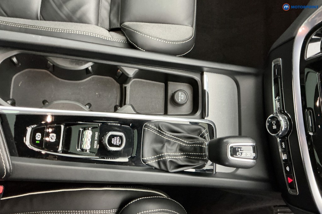 Used Volvo V60 2020 for sale - 77248847: Photo 25