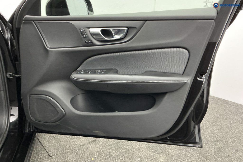 Used Volvo V60 2020 for sale - 77248847: Photo 34