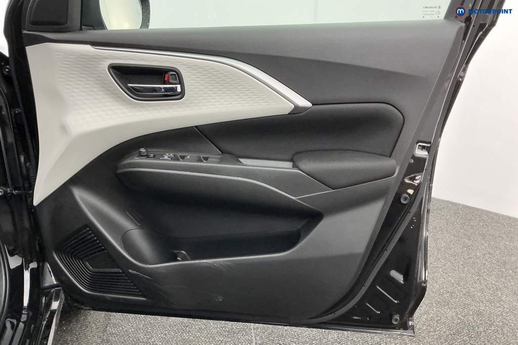 Used Suzuki Swift 2024 for sale - 77161174: Photo 34