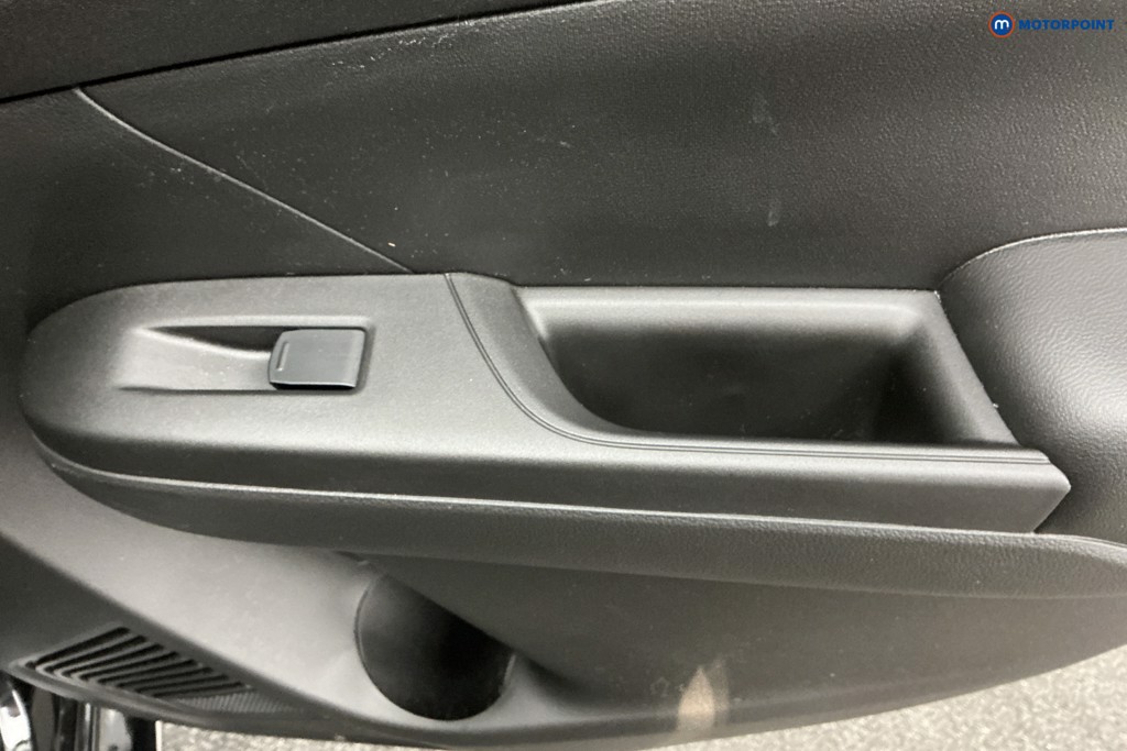 Used Suzuki Swift 2024 for sale - 77161174: Photo 38