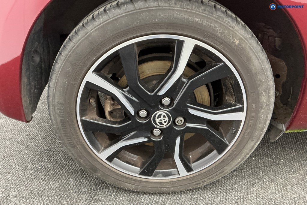 Used Toyota Yaris 2018 for sale - 76697063: Photo 39