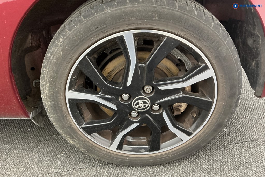 Used Toyota Yaris 2018 for sale - 76697063: Photo 42