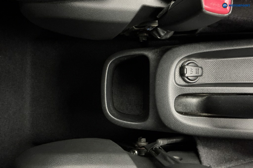 Used Hyundai i10 2019 for sale - 76734601: Photo 19