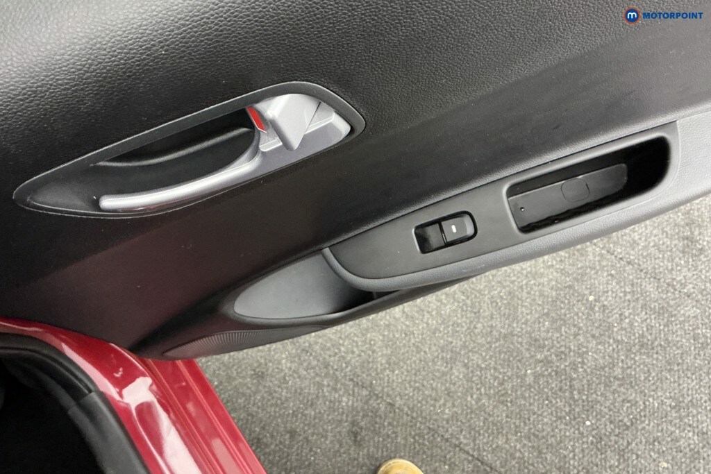 Used Hyundai i10 2019 for sale - 76734601: Photo 30