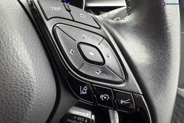 Used Toyota C-HR 2022 for sale - 76146932: Photo 35