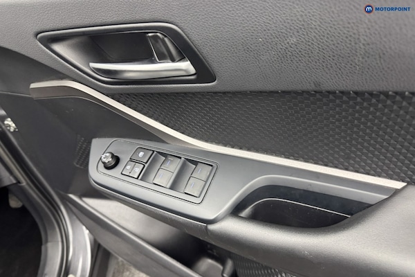 Used Toyota C-HR 2022 for sale - 76146932: Photo 38