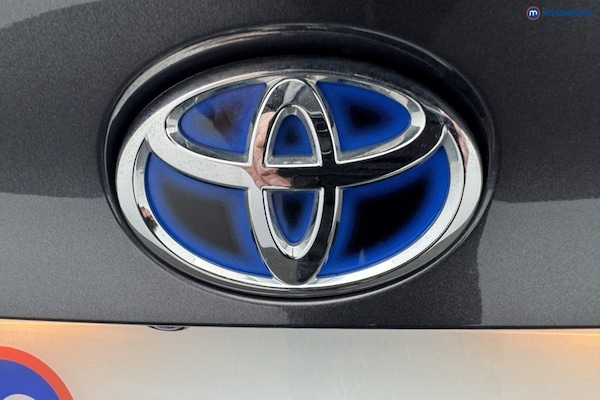 Used Toyota C-HR 2022 for sale - 76146932: Photo 48