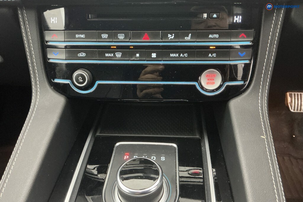 Used Jaguar F-Pace 2019 for sale - 77421079: Photo 28