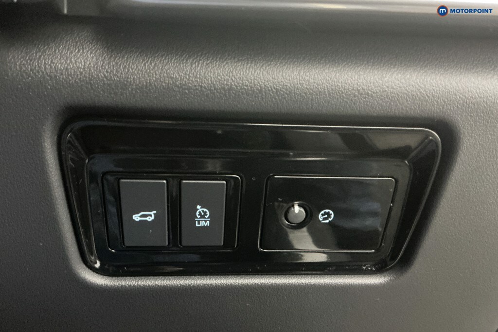 Used Jaguar F-Pace 2019 for sale - 77421079: Photo 32