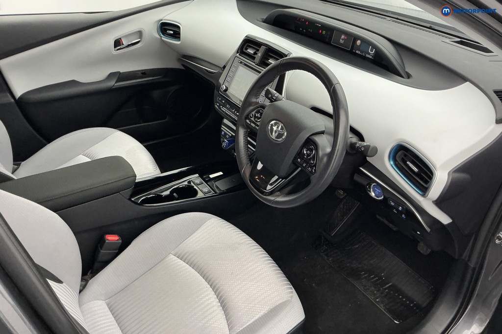 Used Toyota Prius 2021 for sale - 76568931: Photo 10