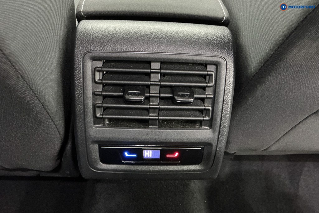 Used Volkswagen Golf 2022 for sale - 76735912: Photo 17