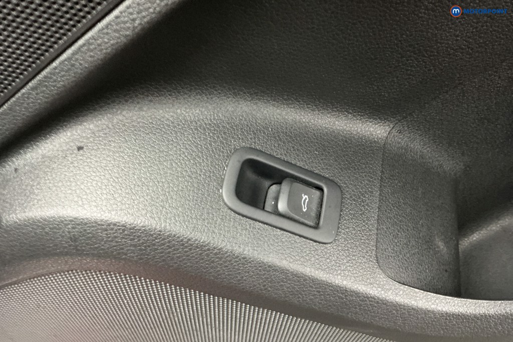 Used Audi Q2 2018 for sale - 77187134: Photo 45