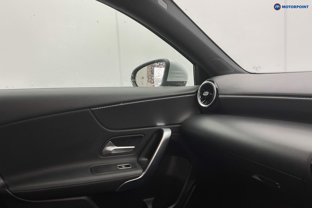 Used Mercedes-Benz A-Class 2019 for sale - 78043073: Photo 29