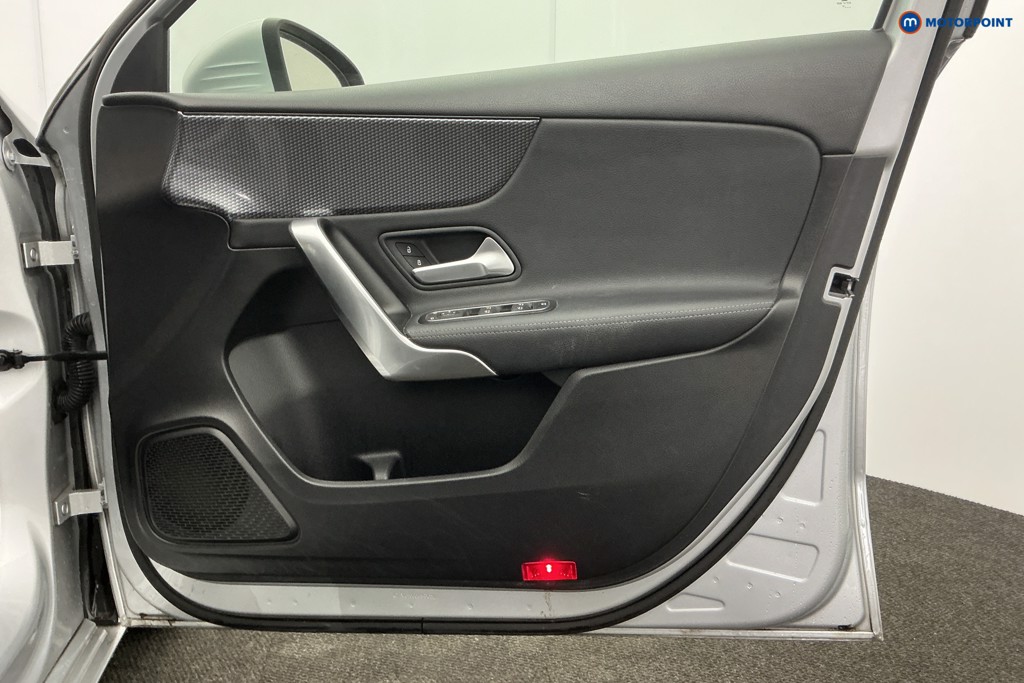 Used Mercedes-Benz A-Class 2019 for sale - 78043073: Photo 34