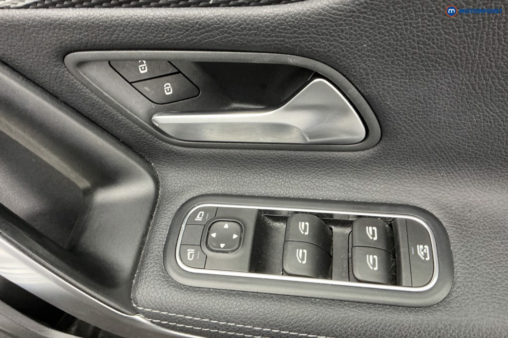 Used Mercedes-Benz A-Class 2019 for sale - 78043073: Photo 35