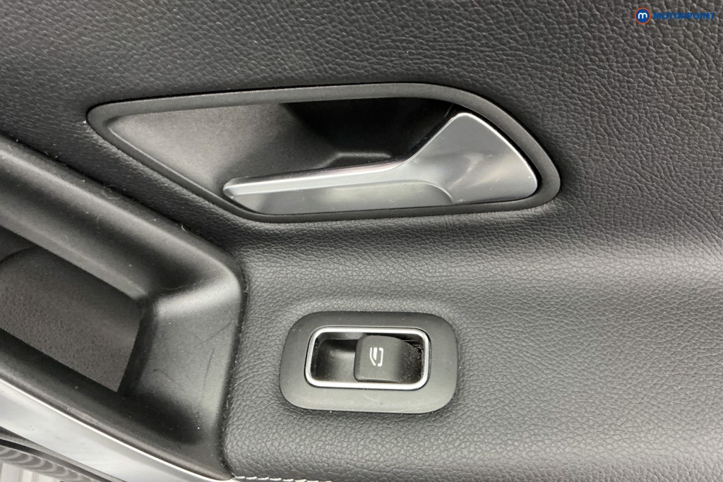 Used Mercedes-Benz A-Class 2019 for sale - 78043073: Photo 37