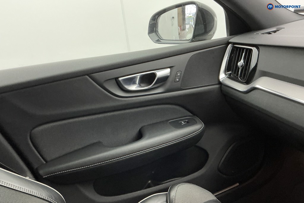 Used Volvo V60 2021 for sale - 77069466: Photo 25