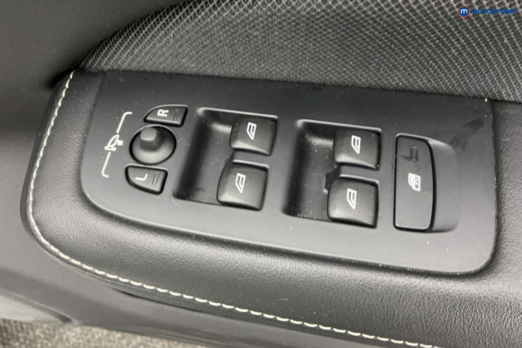 Used Volvo V60 2021 for sale - 77069466: Photo 31