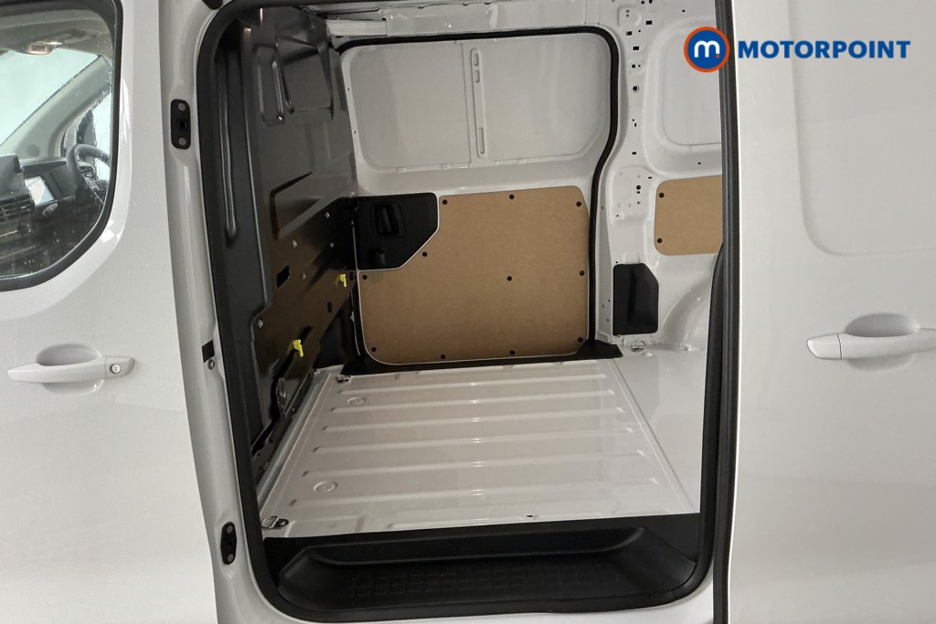 Used Vauxhall Vivaro 2024 for sale - 76340864: Photo 12