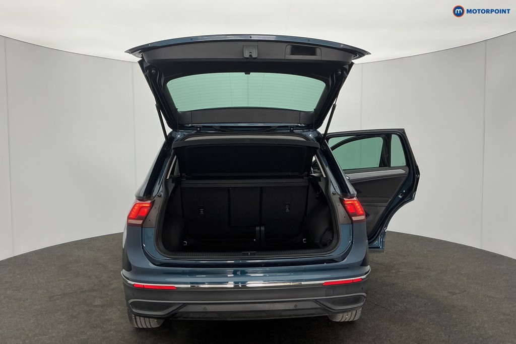 Used Volkswagen Tiguan 2023 for sale - 77878533: Photo 12