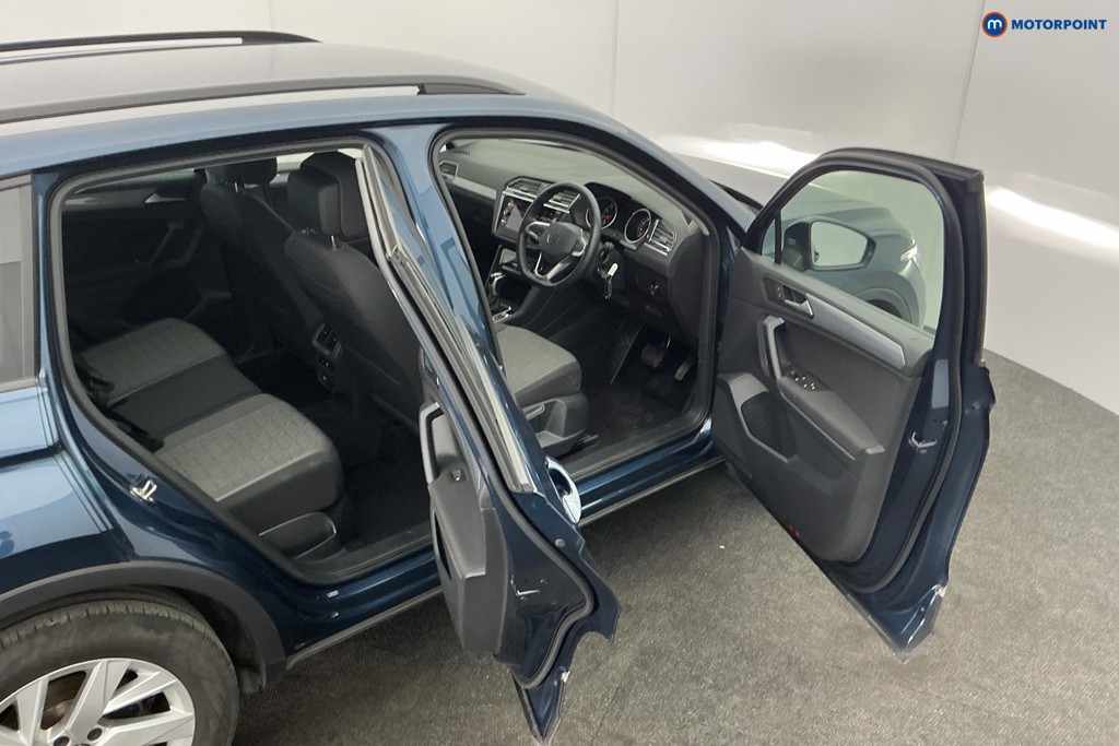 Used Volkswagen Tiguan 2023 for sale - 77878533: Photo 13